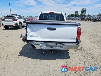 Zdjęcie 6 z 12 samochodu: 2005 TOYOTA TACOMA ACCESS CAB VIN:5TETX22N95Z113403 - miniatura