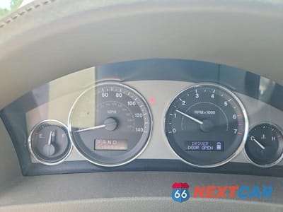 Zdjęcie 9 z 13 samochodu: 2010 JEEP GRAND CHEROKEE LIMITED VIN:1J4RR5GT3AC126938 - miniatura