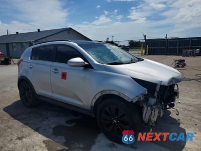 Czwarte zdjęcie samochodu z boku: 2012 KIA SPORTAGE VIN:KNDPC3A62C7176537 - miniatura
