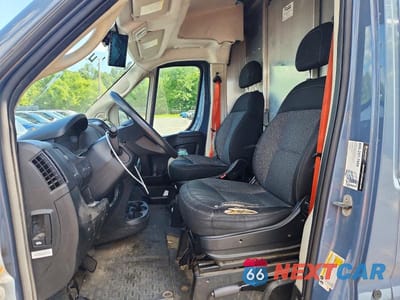 Zdjęcie 7 z 13 samochodu: 2020 RAM PROMASTER 3500 DELIVERY VAN VIN:3C6URVJG7LE145183 - miniatura