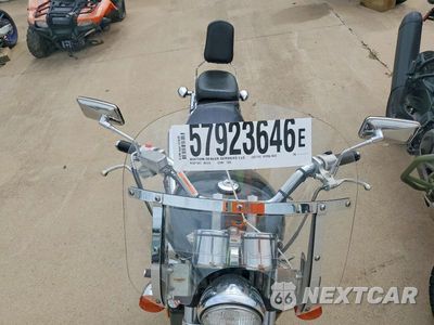 Piąte zdjęcie samochodu w środku: 2001 HONDA VF750 C VIN:JH2RC43041M700378 - miniatura