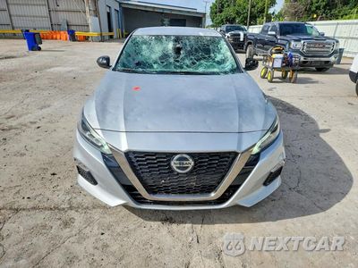 Piąte zdjęcie samochodu w środku: 2021 NISSAN ALTIMA 2.5 SR VIN:1N4BL4CV4MN311220 - miniatura