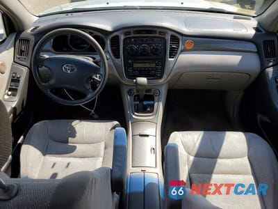 Zdjęcie 8 z 13 samochodu: 2002 TOYOTA HIGHLANDER LIMITED VIN:JTEHF21A320065394 - miniatura