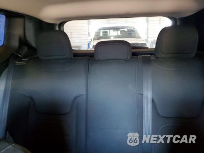 Zdjęcie 10 z 13 samochodu: 2018 JEEP RENEGADE LATITUDE VIN:ZACCJABB3JPH99900 - miniatura