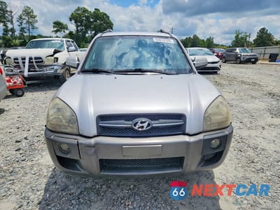 Piąte zdjęcie samochodu w środku: 2005 HYUNDAI TUCSON GLS VIN:KM8JN12D05U131307 - miniatura