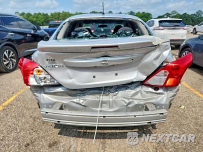 Zdjęcie 6 z 13 samochodu: 2018 NISSAN VERSA S PLUS VIN:3N1CN7AP8JL823799 - miniatura