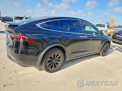 Trzecie zdjęcie samochodu z tyłu: 2017 TESLA MODEL X VIN:5YJXCBE27HF051309 - miniatura