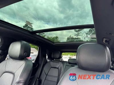 Zdjęcie 9 z 10 samochodu: 2020 PORSCHE CAYENNE VIN:WP1AA2AY3LDA03214 - miniatura