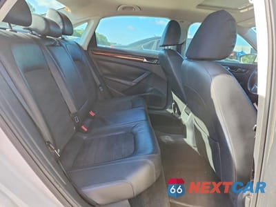 Zdjęcie 10 z 12 samochodu: 2012 VOLKSWAGEN PASSAT SEL VIN:1VWCM7A36CC022829 - miniatura