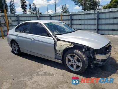 Czwarte zdjęcie samochodu z boku: 2015 BMW 320 I VIN:WBA3B1G52FNT05667 - miniatura