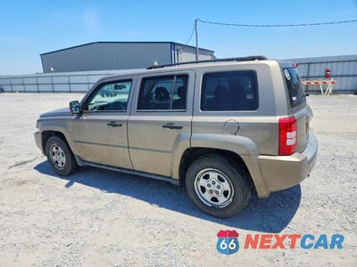 Drugie zdjęcie samochodu z przodu: 2008 JEEP PATRIOT SPORT VIN:1J8FT28028D540402 - miniatura