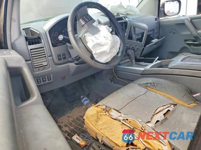 Zdjęcie 8 z 12 samochodu: 2005 NISSAN TITAN XE VIN:1N6BA07A65N536463 - miniatura