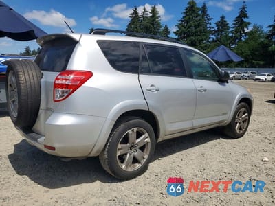 Trzecie zdjęcie samochodu z tyłu: 2010 TOYOTA RAV4 SPORT VIN:JTMRF4DV5AD023349 - miniatura