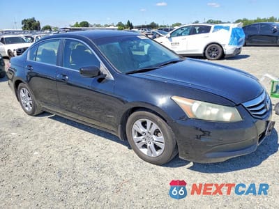 Czwarte zdjęcie samochodu z boku: 2011 HONDA ACCORD LXP VIN:1HGCP2F42BA037418 - miniatura