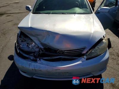 Zdjęcie 11 z 12 samochodu: 2006 TOYOTA CAMRY LE VIN:JTDBE32K863060027 - miniatura
