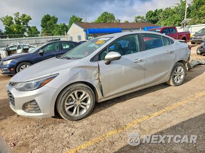 2019 CHEVROLET CRUZE 1G1BE5SM6K7144856 - główne zdjęcie licytacji z USA - miniatura