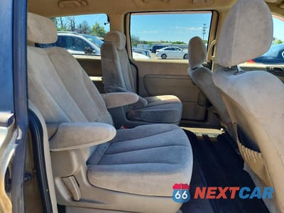 Zdjęcie 11 z 13 samochodu: 2008 KIA SEDONA LX VIN:KNDMB233186230619 - miniatura
