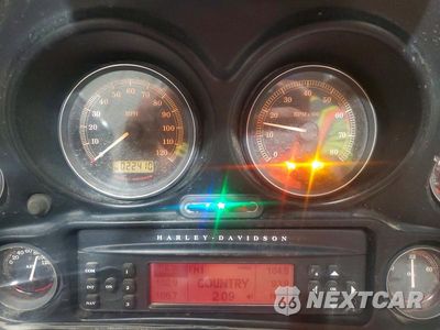 Zdjęcie 7 z 9 samochodu: 2010 HARLEY-DAVIDSON FLHTCU VIN:1HD1FC415AB611217 - miniatura