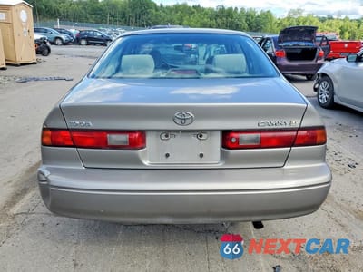 Zdjęcie 6 z 12 samochodu: 1999 TOYOTA CAMRY LE VIN:4T1BG22K2XU467434 - miniatura