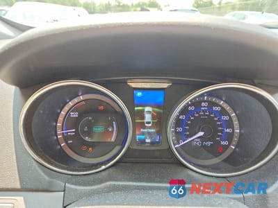 Zdjęcie 9 z 12 samochodu: 2013 HYUNDAI SONATA HYBRID VIN:KMHEC4A4XDA089271 - miniatura