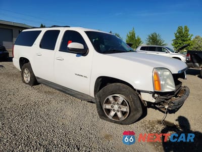 Czwarte zdjęcie samochodu z boku: 2013 GMC YUKON XL K1500 SLT VIN:1GKS2KE77DR134109 - miniatura