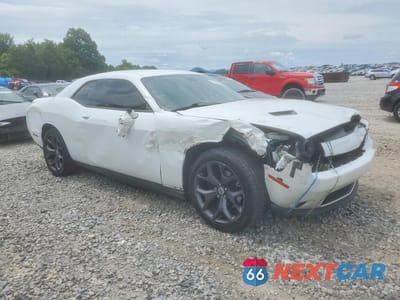 Czwarte zdjęcie samochodu z boku: 2018 DODGE CHALLENGER SXT VIN:2C3CDZAG9JH199357 - miniatura