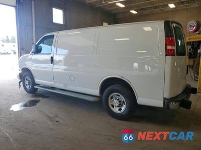 Drugie zdjęcie samochodu z przodu: 2020 CHEVROLET EXPRESS 2500 CARGO DELIVERY VAN VIN:1GCWGAFG0L1214386 - miniatura