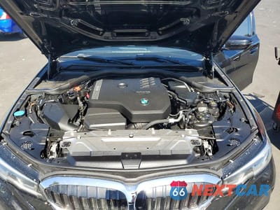Zdjęcie 11 z 12 samochodu: 2019 BMW 330I VIN:WBA5R1C50KAK09693 - miniatura