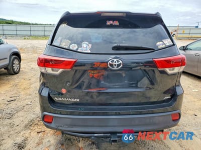 Zdjęcie 6 z 13 samochodu: 2018 TOYOTA HIGHLANDER LE VIN:5TDBZRFH8JS817683 - miniatura