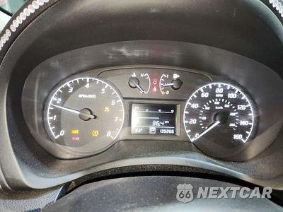 Zdjęcie 9 z 12 samochodu: 2015 NISSAN SENTRA S VIN:3N1AB7AP8FY366759 - miniatura