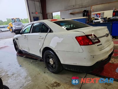 Drugie zdjęcie samochodu z przodu: 2015 FORD TAURUS POLICE INTERCEPTOR VIN:1FAHP2MK1FG157290 - miniatura