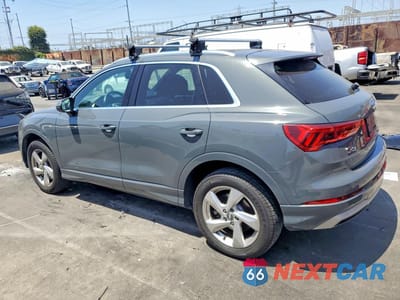 Drugie zdjęcie samochodu z przodu: 2020 AUDI Q3 PREMIUM PLUS VIN:WA1BECF39L1062261 - miniatura
