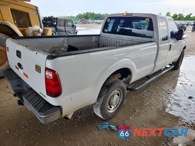 Trzecie zdjęcie samochodu z tyłu: 2014 FORD F250 SUPER DUTY VIN:1FT7X2A62EEB24886 - miniatura