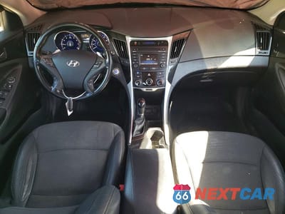 Zdjęcie 8 z 12 samochodu: 2014 HYUNDAI SONATA SE VIN:5NPEC4AC6EH877745 - miniatura