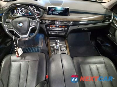 Zdjęcie 8 z 13 samochodu: 2016 BMW X5 XDRIVE35I VIN:5UXKR0C51G0P19594 - miniatura