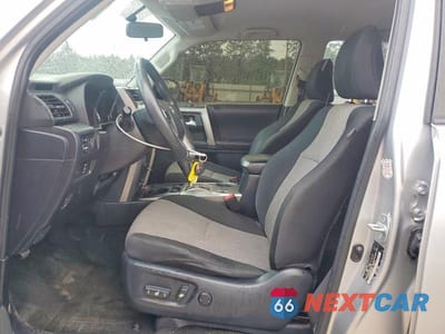 Zdjęcie 7 z 14 samochodu: 2017 TOYOTA 4RUNNER SR5 VIN:JTEZU5JR9H5150334 - miniatura