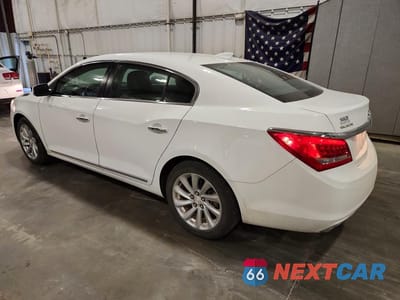 Drugie zdjęcie samochodu z przodu: 2016 BUICK LACROSSE VIN:1G4GB5G35GF218010 - miniatura