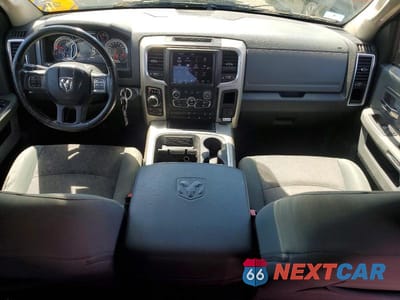 Zdjęcie 8 z 12 samochodu: 2018 RAM 1500 SLT VIN:1C6RR7GT5JS138975 - miniatura