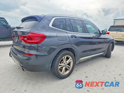 Trzecie zdjęcie samochodu z tyłu: 2021 BMW X3 SDRIVE30I VIN:5UXTY3C0XM9H33095 - miniatura