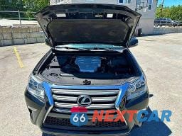 Piąte zdjęcie samochodu w środku: 2018 LEXUS GX 460 VIN:JTJBM7FXXJ5199358 - miniatura
