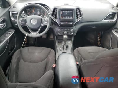 Zdjęcie 8 z 13 samochodu: 2021 JEEP CHEROKEE LATITUDE VIN:1C4PJLCB6MD164118 - miniatura