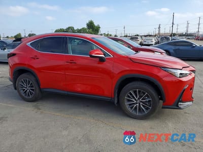 Czwarte zdjęcie samochodu z boku: 2022 LEXUS NX 250 VIN:2T2ADCEZ5NC001428 - miniatura