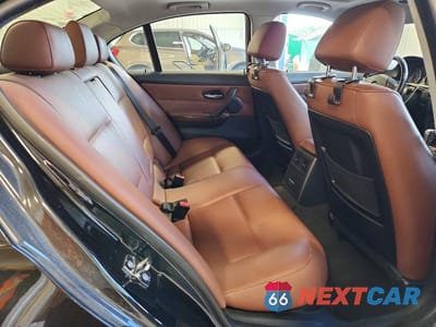 Zdjęcie 10 z 12 samochodu: 2006 BMW 330 VIN:WBAVD33536KV64173 - miniatura