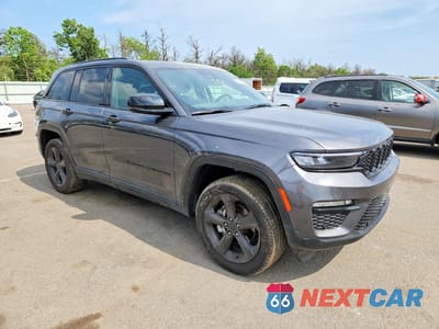 Czwarte zdjęcie samochodu z boku: 2025 JEEP GRAND CHEROKEE LIMITED VIN:1C4RJHBG3SC282505 - miniatura