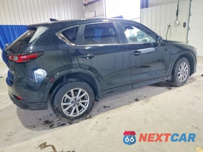 Trzecie zdjęcie samochodu z tyłu: 2025 MAZDA CX-5 PREFERRED VIN:JM3KFBCLXS0682565 - miniatura