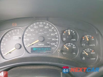 Zdjęcie 9 z 12 samochodu: 1999 GMC NEW SIERRA K2500 VIN:1GTGK29U5XZ524664 - miniatura