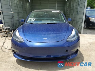 Piąte zdjęcie samochodu w środku: 2022 TESLA MODEL 3 VIN:5YJ3E1EA7NF370781 - miniatura