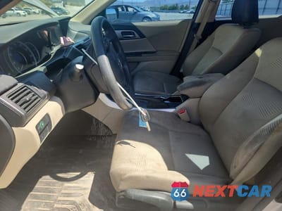 Zdjęcie 7 z 12 samochodu: 2014 HONDA ACCORD LX VIN:1HGCR2F30EA051257 - miniatura