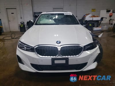 Piąte zdjęcie samochodu w środku: 2025 BMW 330XI VIN:3MW89CW03S8E96225 - miniatura