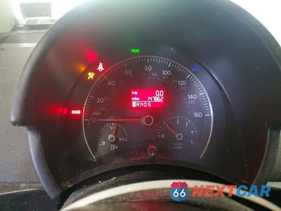 Zdjęcie 9 z 12 samochodu: 2006 VOLKSWAGEN NEW BEETLE TDI OPTION PACKAGE 1 VIN:3VWRR31C56M406818 - miniatura